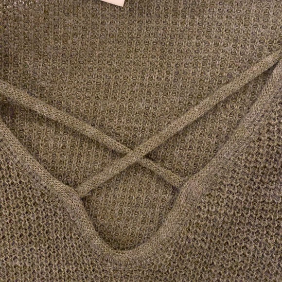 Army Green Pullover Sweater - Picture 4 of 7